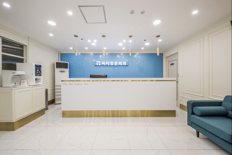 병원로비 